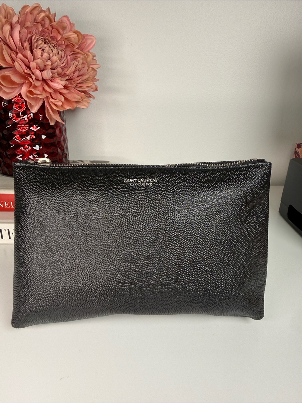 Saint Laurent YSL Grain de Poudre Leather Cosmetic Pouch – Black - New-AUTHENTIC